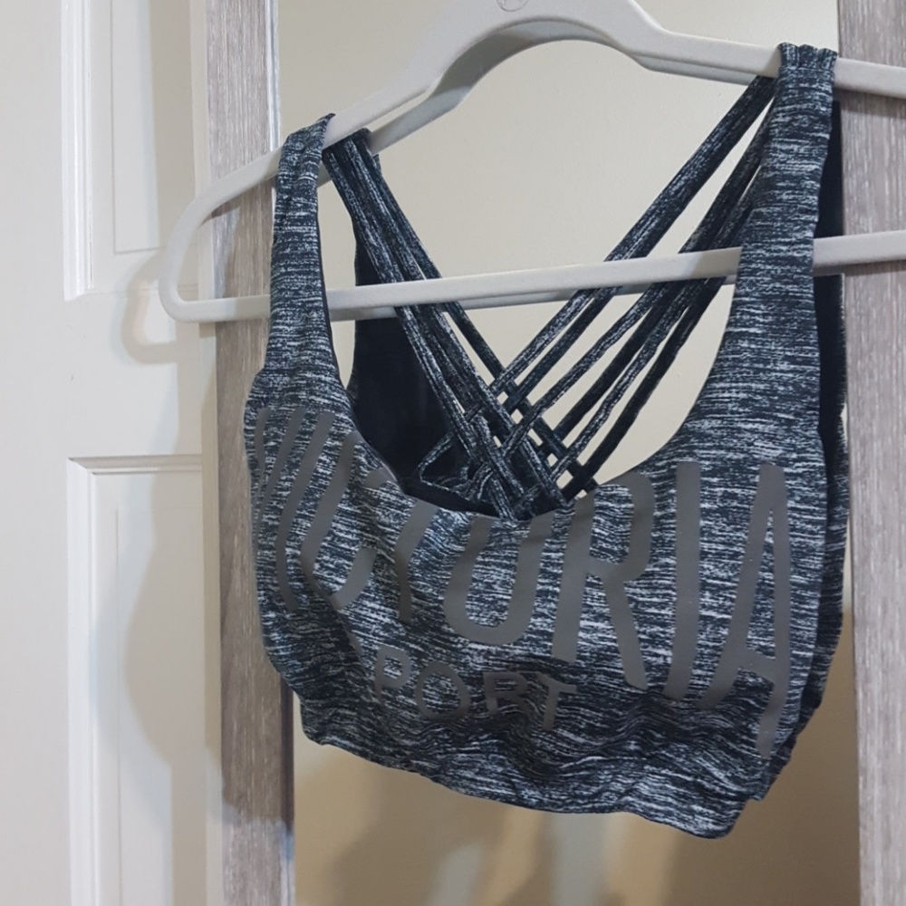 VS sports bra